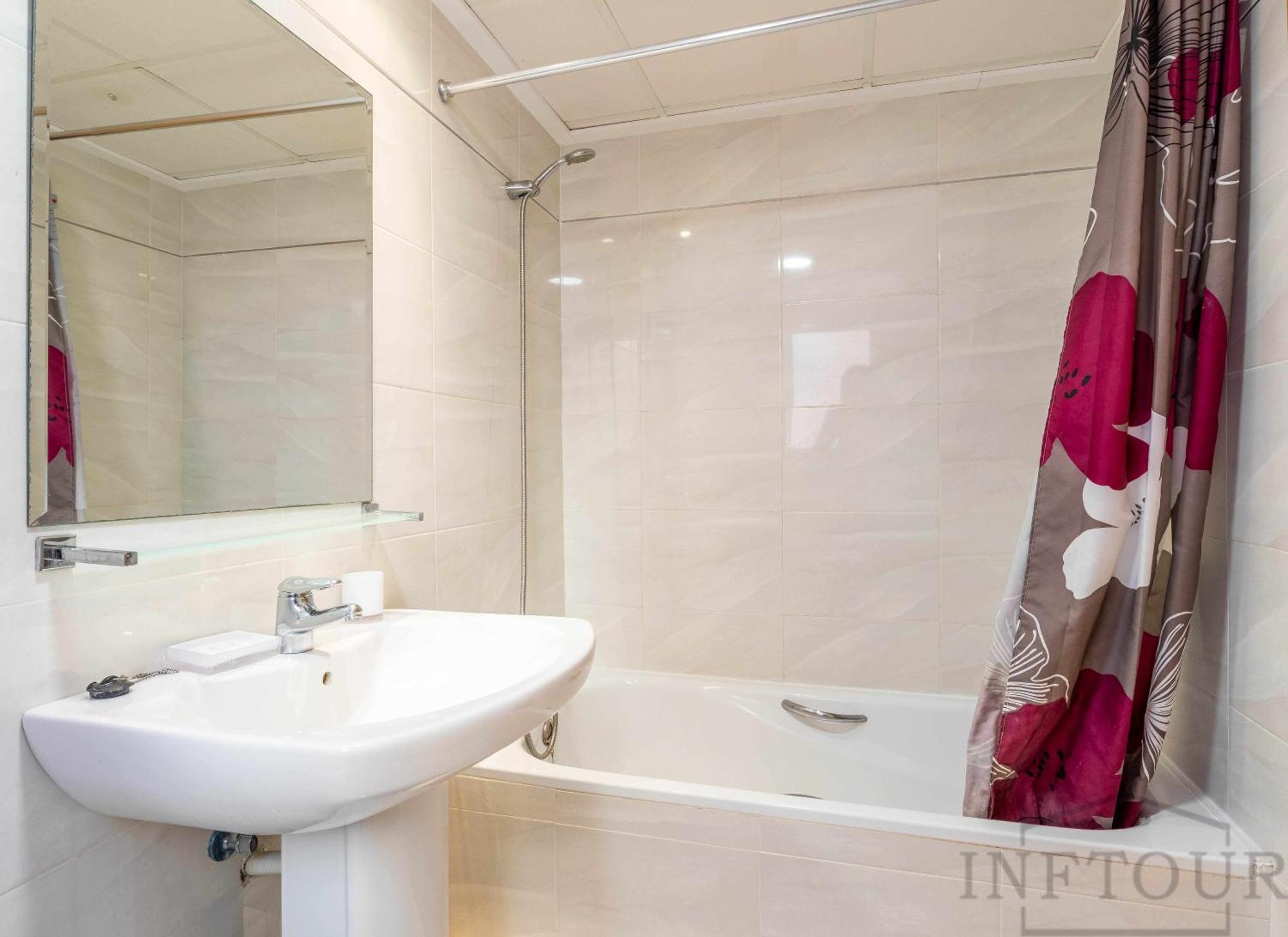 Inftour Porto Azul 1 Apartamento カルプ エクステリア 写真