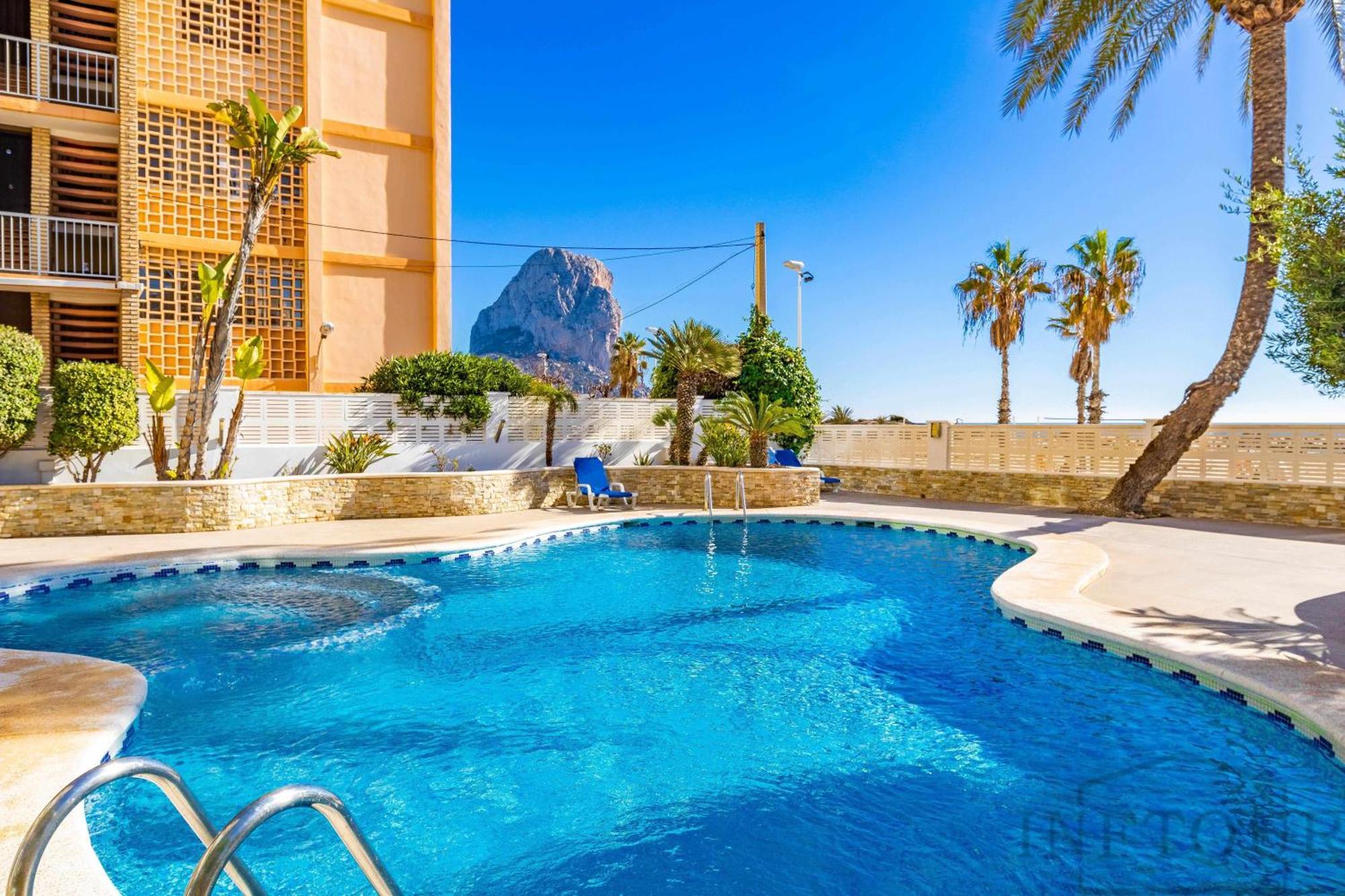 Inftour Porto Azul 1 Apartamento カルプ エクステリア 写真
