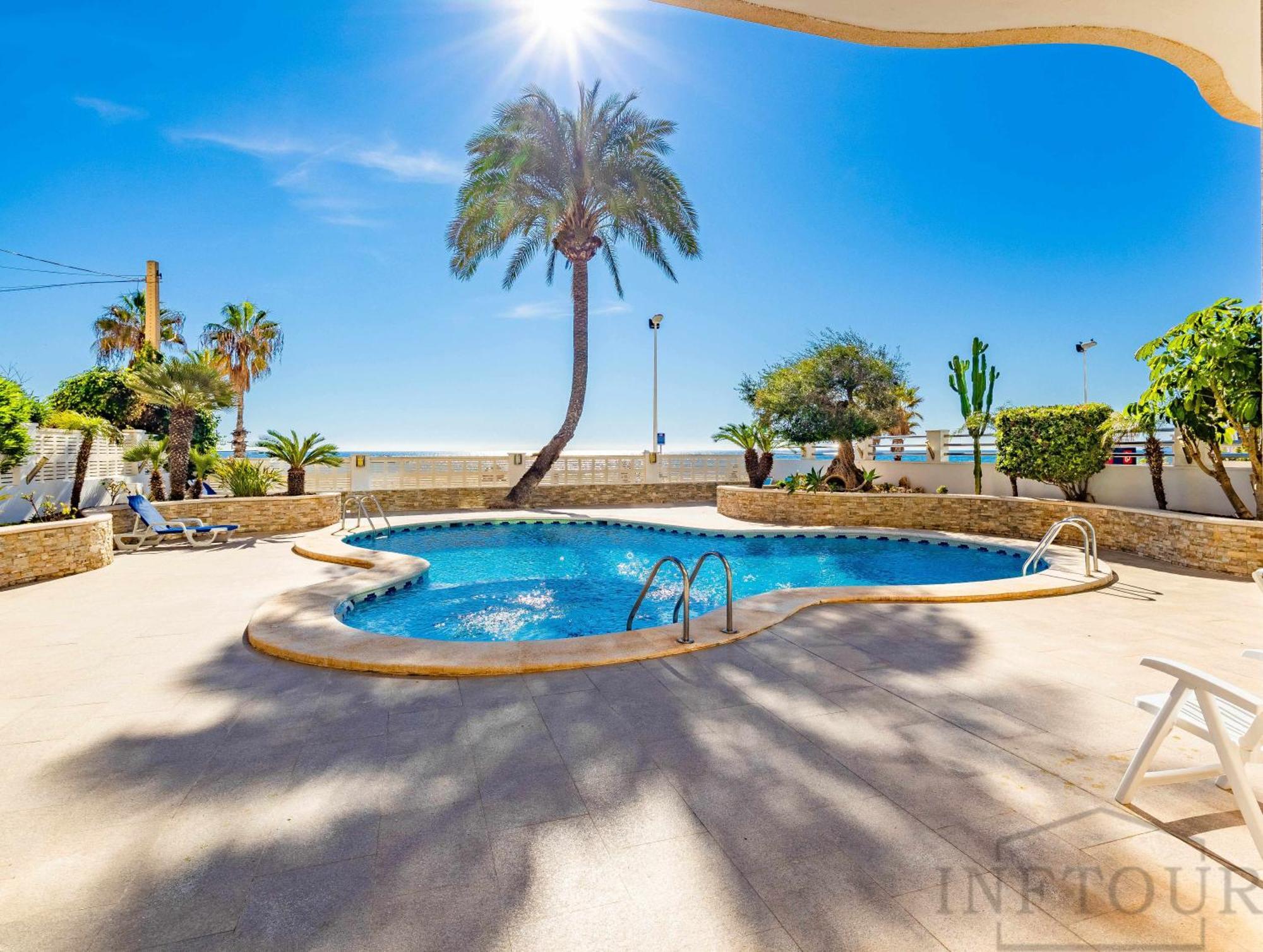 Inftour Porto Azul 1 Apartamento カルプ エクステリア 写真