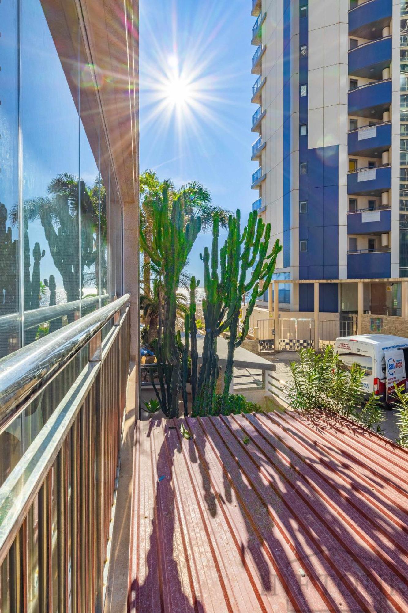 Inftour Porto Azul 1 Apartamento カルプ エクステリア 写真